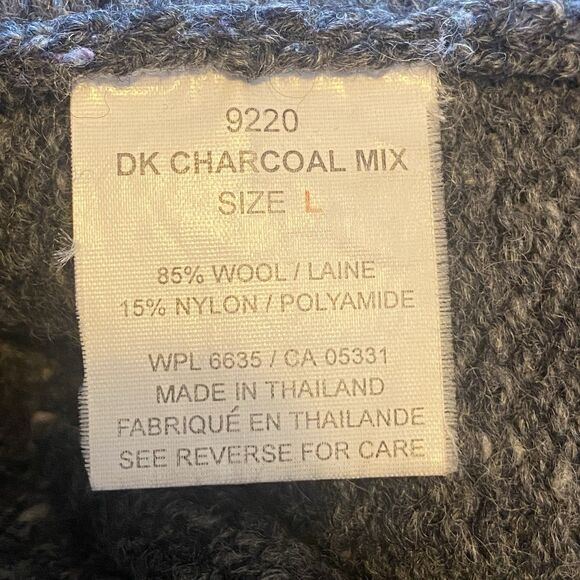 Woolrich Women’s Gray Wool Crew Neck Sweater Long Sleeve Vintage Classic - Picture 4 of 10